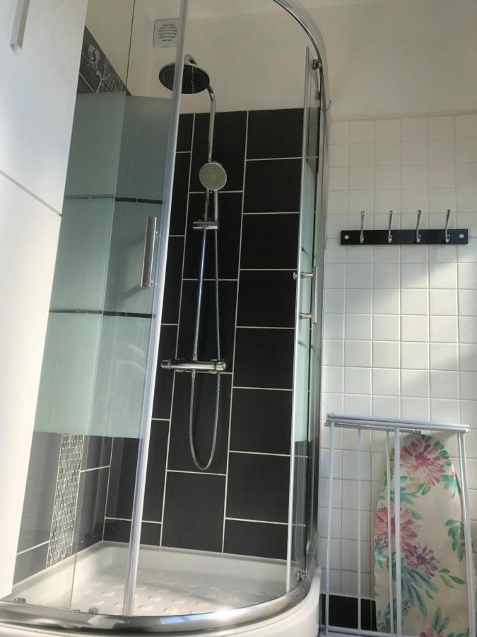 J'Offre - Proche De L'Hyper Centre Bourges Extérieur photo